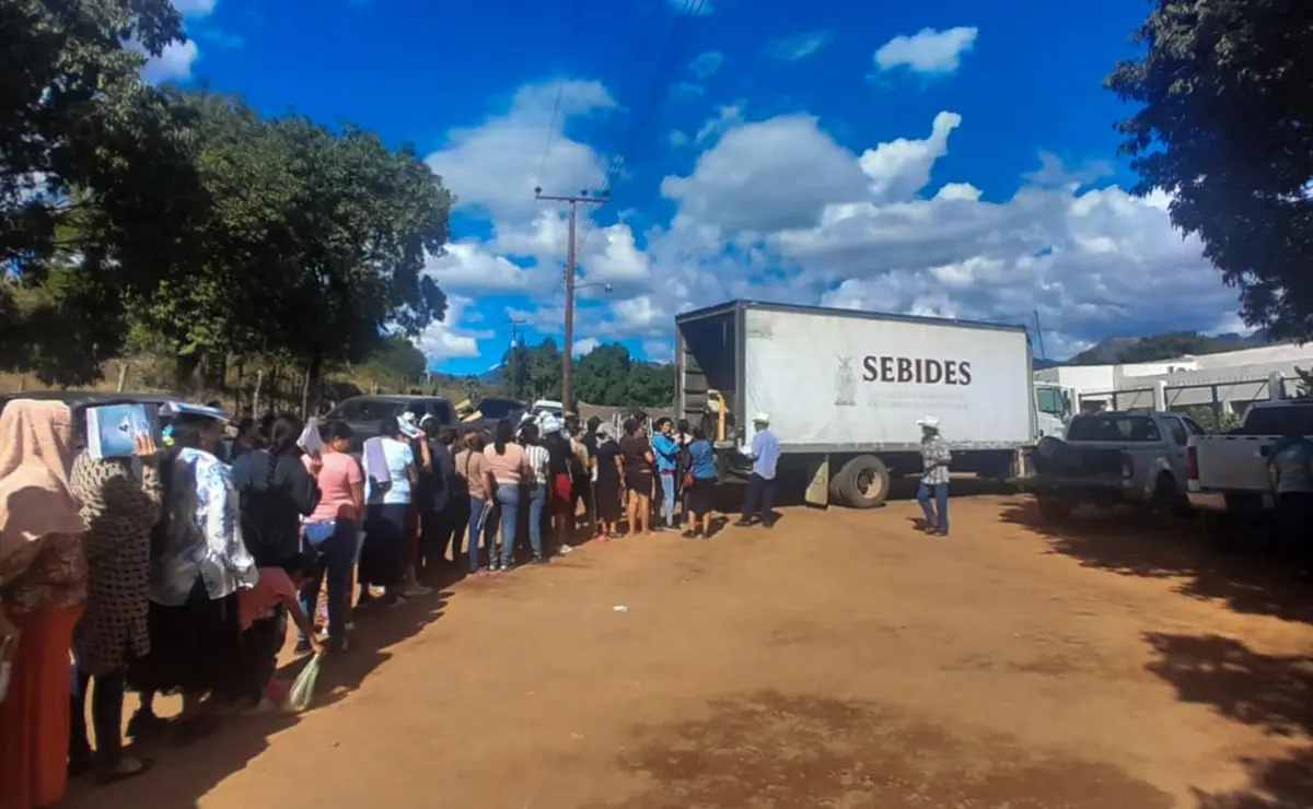 SEBIDES brinda apoyos invernales a 1,162 familias sinaloenses