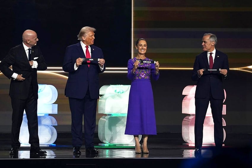 Sheinbaum se une al Presidente Trump de EE.UU. y al Primer Ministro Carney de Canadá en el sorteo de la Copa Mundial de la FIFA