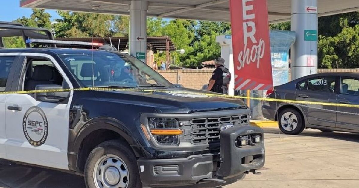 Trágico homicidio a tiros: Carlos Emmanuel, la víctima en el estacionamiento de Culiacán
