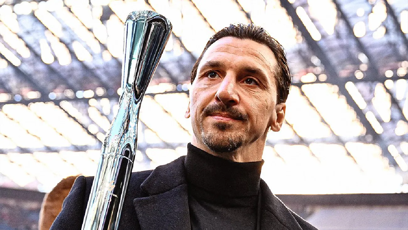 Zlatan Ibrahimovic lleva la antorcha olímpica de los Juegos Olímpicos de Invierno a México