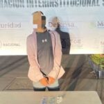 ¡Intento de fuga a pie! Capturan a individuo con metanfetaminas en Valle Alto, Culiacán