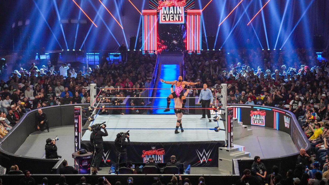 ¿Con qué evento cerrará la WWE en México en 2025?