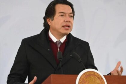 Dos mujeres asesinadas en un ataque armado en Colima, familiares del titular de la SEP