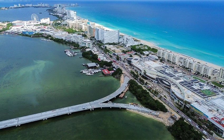 El Ministerio de Transporte reforzará el puente casi terminado de Nichupté en Cancún tras la aparición de grietas en fotografías