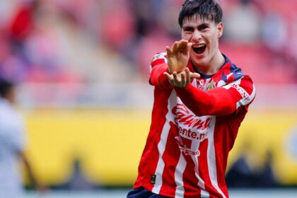 El gran inicio de Chivas continúa tras vencer a Querétaro