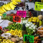 El precio de la 'canasta básica' en México aumenta un 4.4% en zonas urbanas