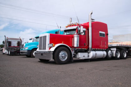 Fuertes aranceles provocan una caída pronunciada en la industria de vehículos pesados de México