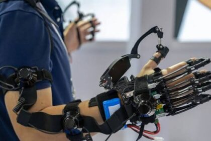 Impulsando la tecnología y la modalidad mixta: la clave de la UAS para aumentar la matrícula