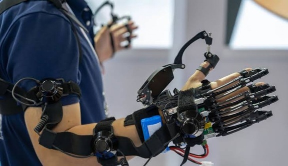 Impulsando la tecnología y la modalidad mixta: la clave de la UAS para aumentar la matrícula