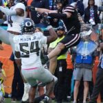 La defensa se impone en México, mientras que los Patos vencen a Texas Tech 23-0