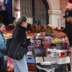 La economía creció un 2.3% en diciembre, mostrando un crecimiento anual por debajo del 1%