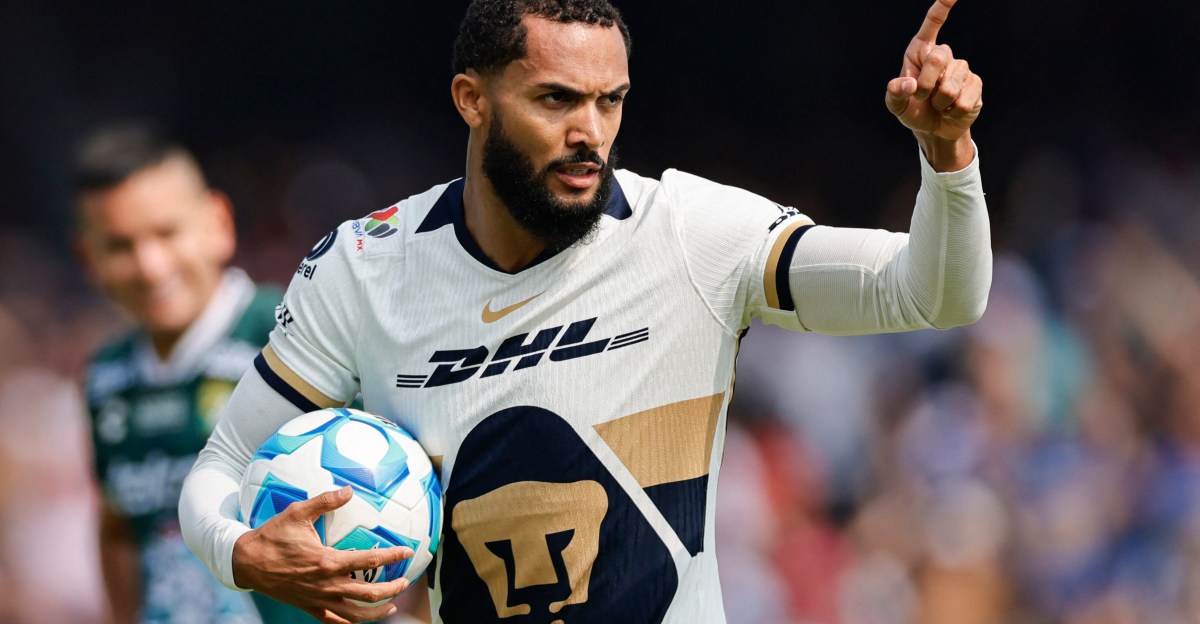 Pumas lucha para conseguir empate contra León