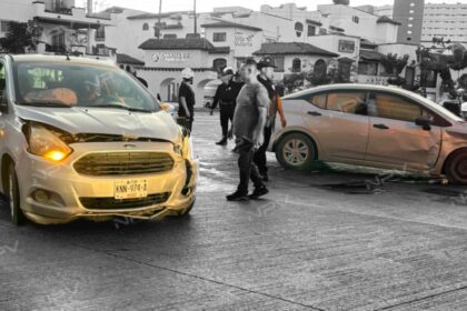 Impactante colisión cerca de Coppel Las Palmas