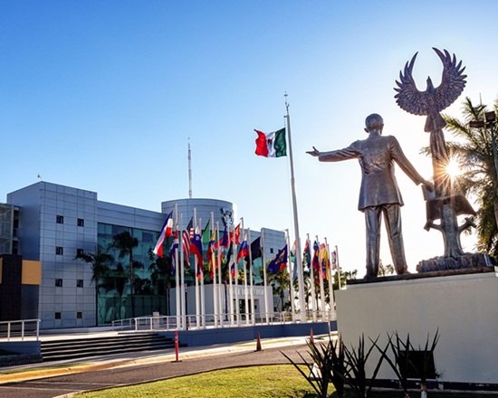 La UAS asegura cupo para todos en el ciclo 2026-2027: evita fraudes y consulta solo fuentes oficiales