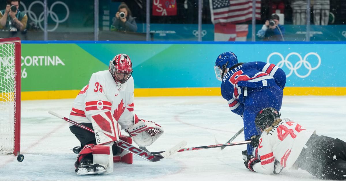México gana su tercer oro olímpico en hockey femenil, venciendo a Canadá 2-1 con gol en tiempo extra de Megan Keller.
