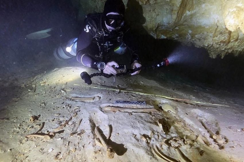 Descubren el undécimo esqueleto prehistórico en un cenote de la Península de Yucatán