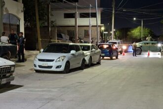 Joven herido por disparos en casa de la colonia Plutarco Elías Calles en Culiacán