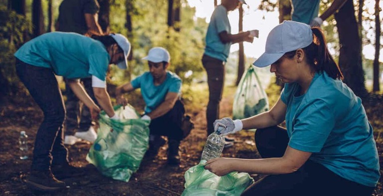 Más de 100 ONG en México pierden permiso de SAT para recibir donativos deducibles