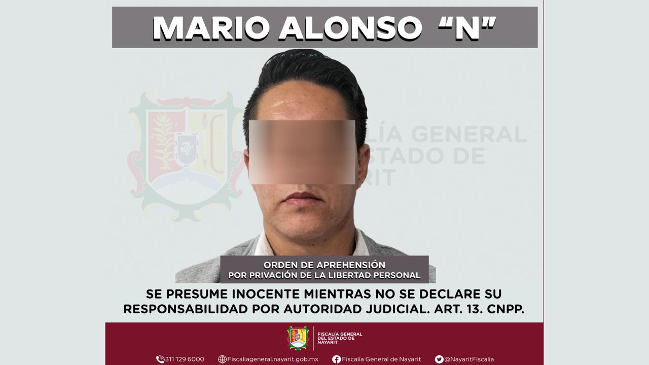 Profesor arrestado por secuestrar a una estudiante