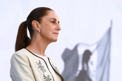 Resumen semanal de México: El Congreso le propina a Sheinbaum su primera derrota legislativa