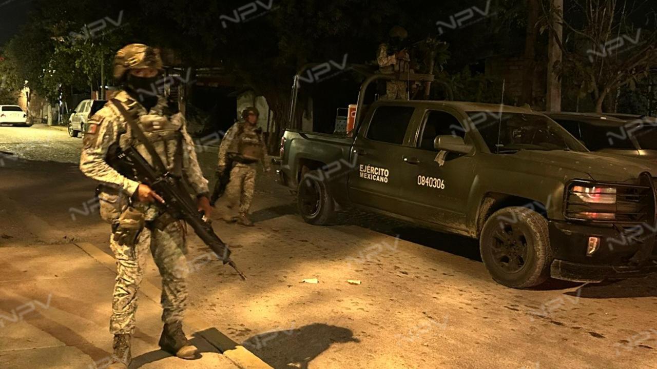 Soldados confiscan automóviles durante operativo en La Moderna