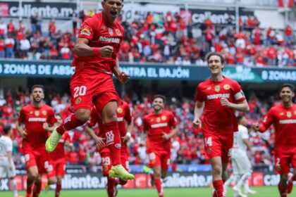 Toluca vence a Chivas y los supera en la clasificación