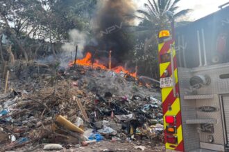 Incendio en Cartolandia: pareja discute y casa arde