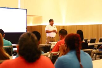 Profesionalización del sector turístico en gestión de riesgos por parte de PC Vallarta