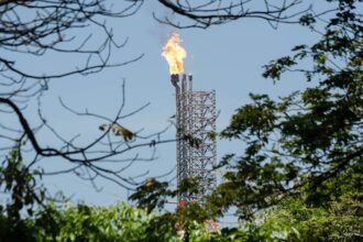 Resumen semanal de México: Avanzan las negociaciones del T-MEC mientras Pemex admite encubrimiento de derrame de petróleo en el Golfo