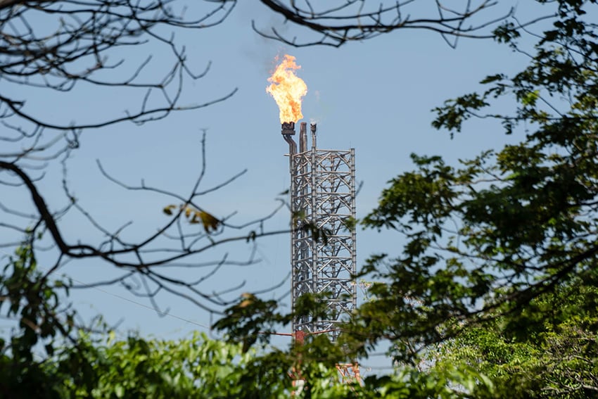 Resumen semanal de México: Avanzan las negociaciones del T-MEC mientras Pemex admite encubrimiento de derrame de petróleo en el Golfo