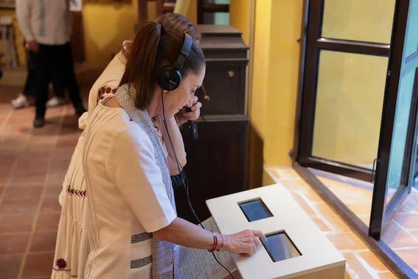 Resumen semanal de México: Se promulga la reforma electoral y un nuevo canciller asume el cargo