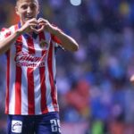 Chivas solo puede lograr un empate contra Puebla