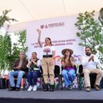 La Ciudad de México inicia campaña para plantar un millón de árboles nativos en distritos desatendidos para el 2030.