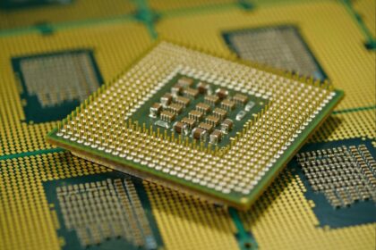 Las exportaciones mexicanas alcanzan un récord de $81 mil millones en julio, aumentando casi un 44% gracias al auge de la manufactura impulsada por la inteligencia artificial