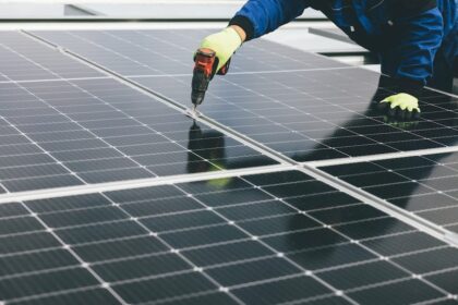 Próxima apertura en Jalisco de la primera planta de reciclaje de paneles solares en México