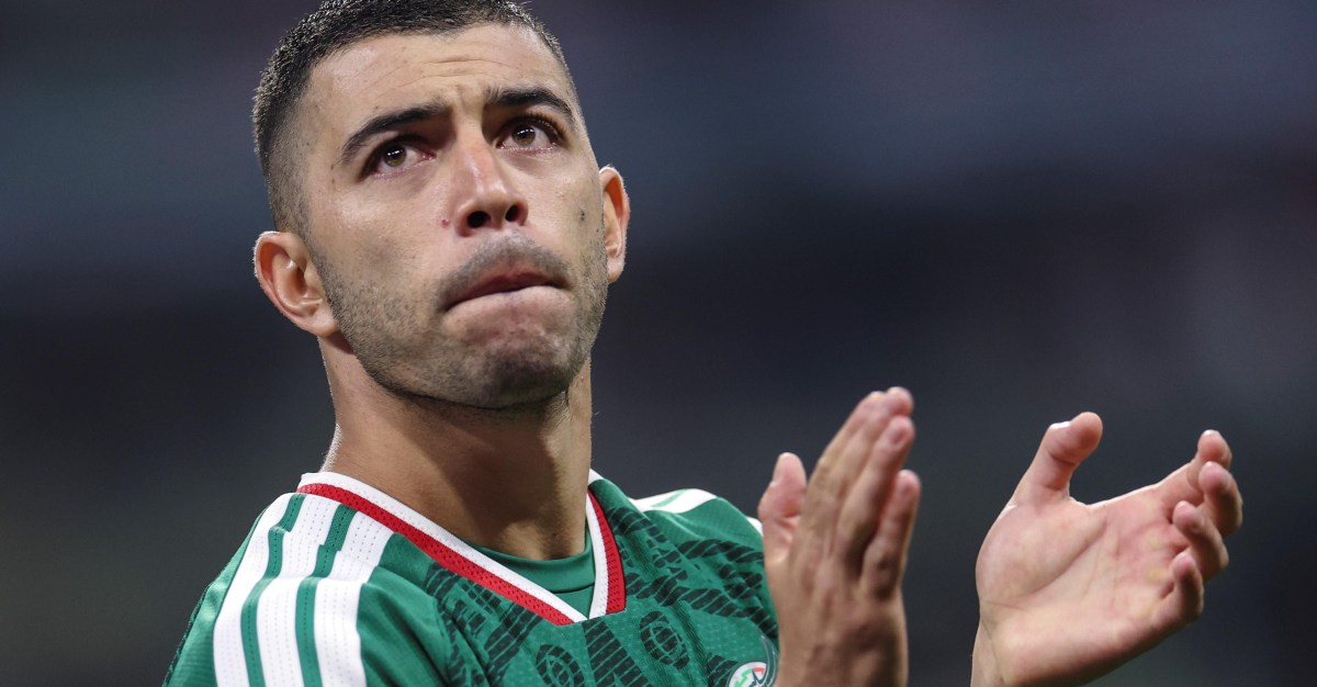Reporte: Erik Lira se muda a México