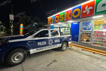 Robo a mano armada en tienda Kiosko desencadena respuesta policial en la Independencia