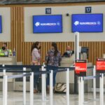 Aeroméxico investiga posible filtración de 15 millones de registros de pasajeros