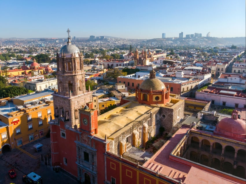 CDMX, Querétaro y Nuevo León destacan como los estados más competitivos de México para los negocios, según IMCO.