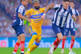 Clásico Regio: Un empate sin goles entre Monterrey y Tigres decepciona a los aficionados.