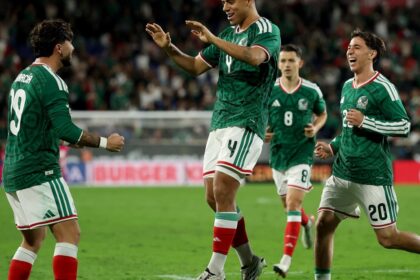 México se enfrenta a Perú y consigue otro empate contra un equipo de CONMEBOL