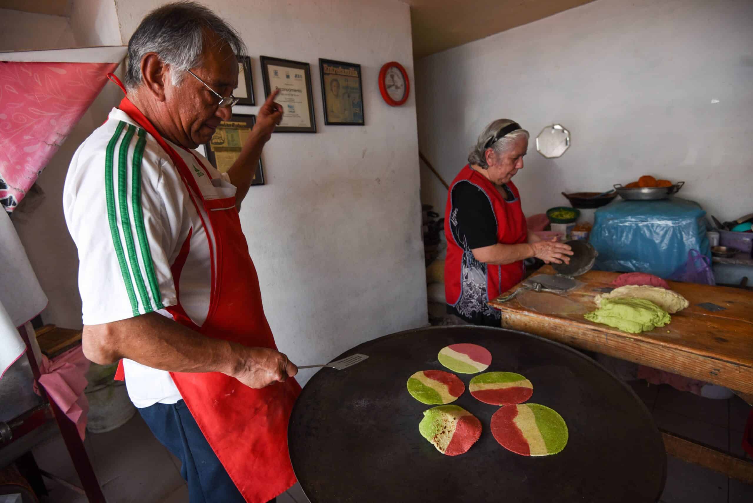 Resumen semanal de México: Exportaciones y producción de gas alcanzan niveles récord mientras el espíritu patriótico crece