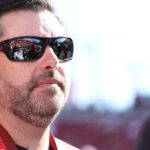 Dueño de los 49ers Jed York suspendido por 6 juegos tras su arresto en redada de prostitución
