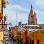Foro Nuevo de MND Local San Miguel de Allende: Ayuda a migrantes y reconocimientos locales