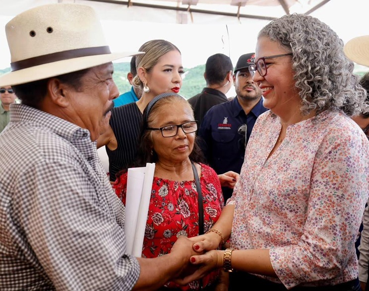 Graciela Domínguez admite la presencia de más de 3 mil familias desplazadas en Sinaloa y anuncia revisión del registro