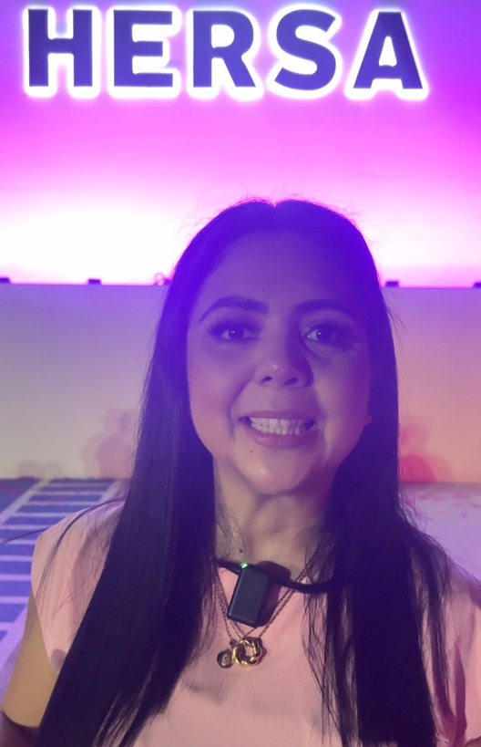 La Plaza Arcángel brilla en rosa y revela su programación para el Mes de la Concientización sobre el Cáncer de Mama