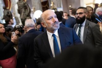 La resistencia del secretario de Comercio de EE. UU. a reducir aranceles obstaculiza las negociaciones comerciales con México