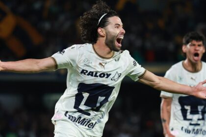 Pumas y Cruz Azul empatan en un emocionante partido