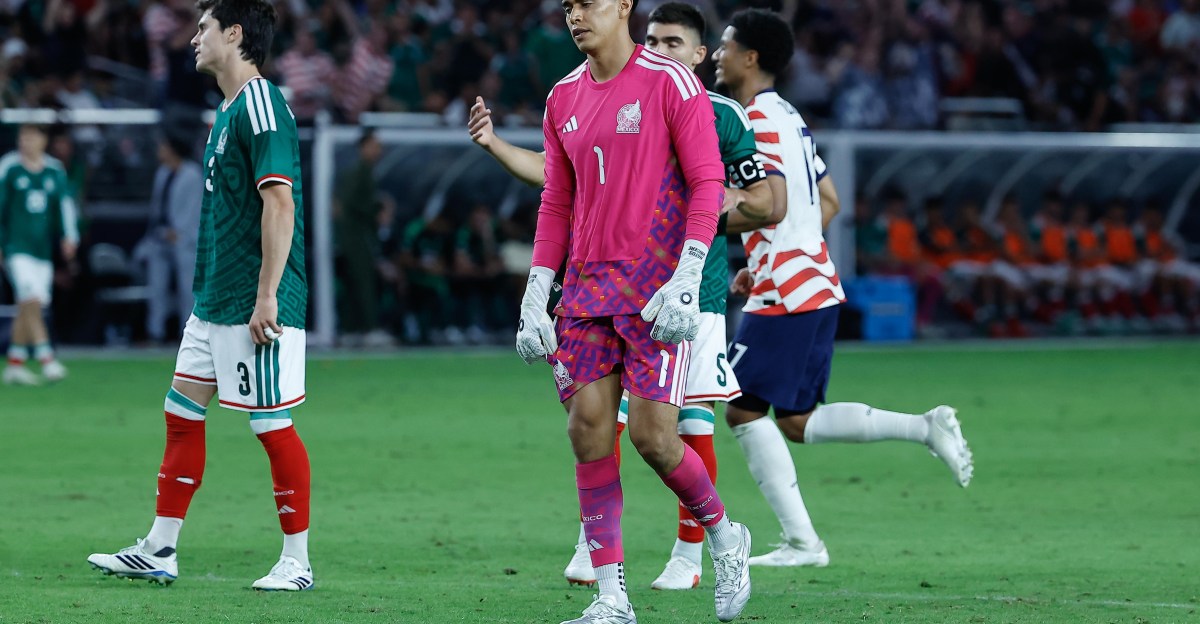 Tres errores, tres goles concedidos por México para darle la victoria a Estados Unidos